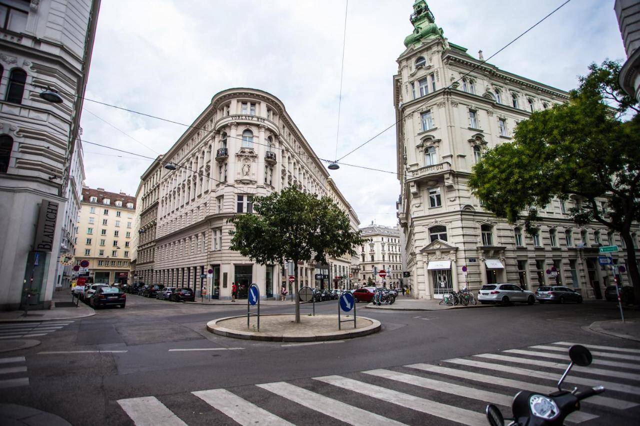 Private Central Vienna I Self Check In ภายนอก รูปภาพ